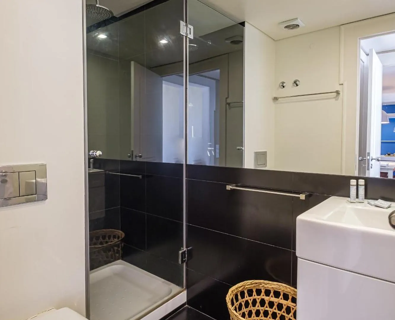 דירות Nomad'S Downtown Lisbon - 3Bdr S Juliao 0*,  פורטוגל