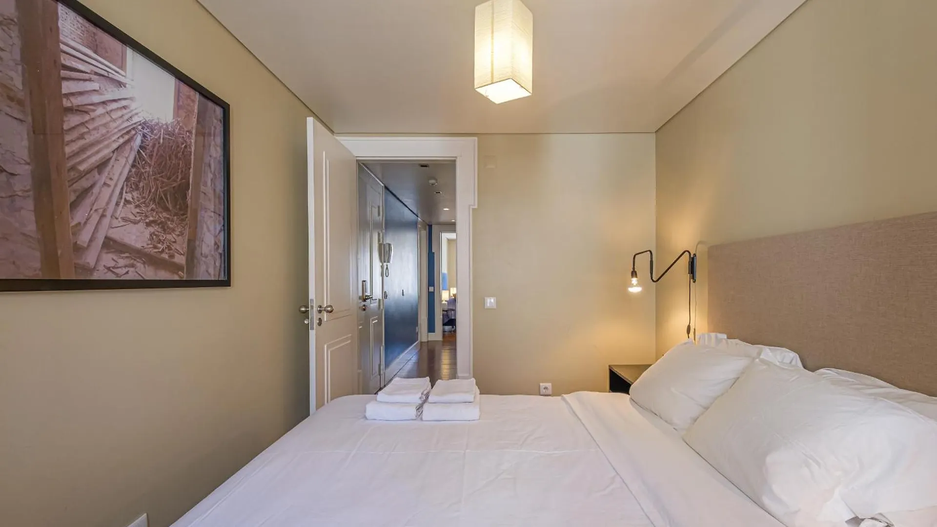 Апартаменты Nomad'S Downtown Lisbon - 3Bdr S Juliao 0*,